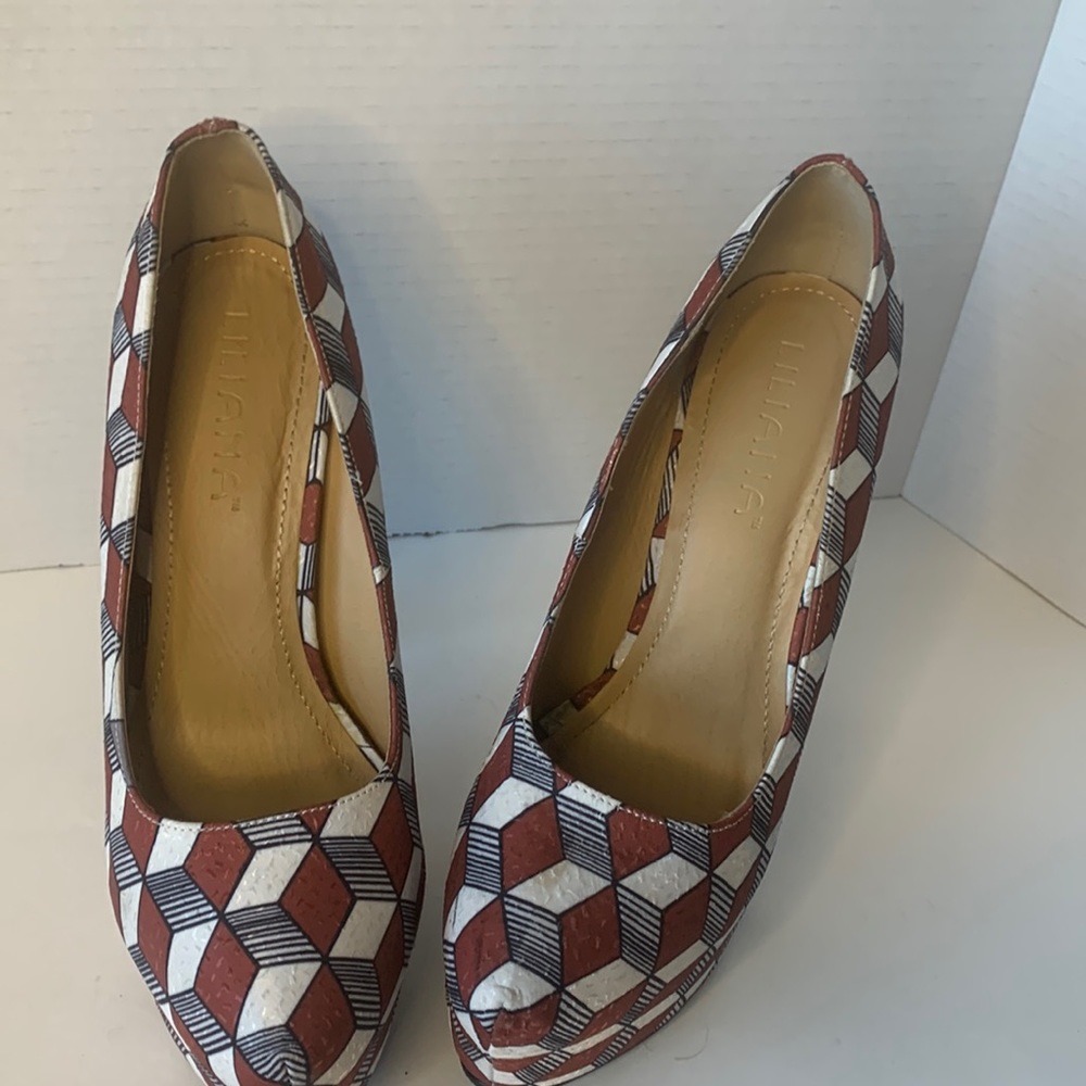 Liliana Heels